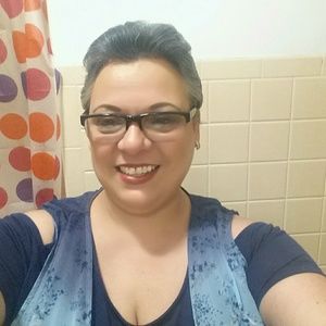 Meet your Posher, Sandra